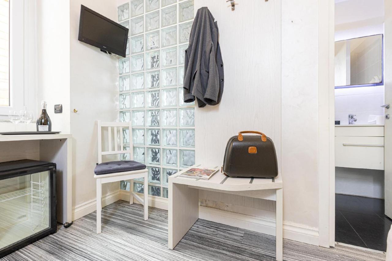 Bb'S Suites Corso Рим Экстерьер фото